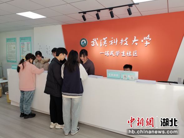 yL23411永利官网登录“一站式”学生社区 程毓 摄