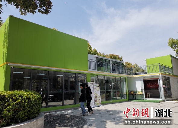 yL23411永利官网登录“一站式”学生社区 程毓 摄