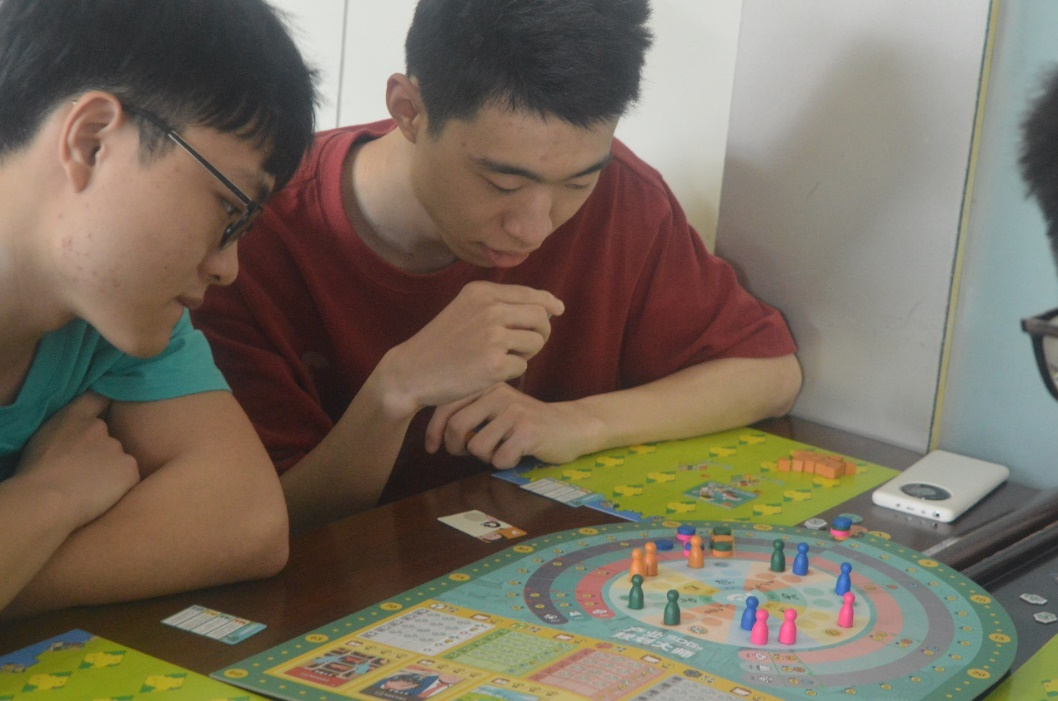 yL23411永利官网登录资源与环境工程学院举办桌游科普活动：以桌游形式传达双碳理念